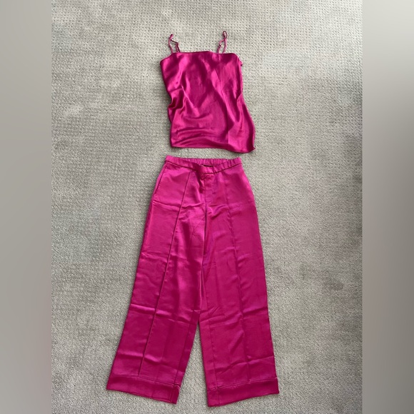 Victorias Secret silk Pink Camisole Pant Set Large - Picture 7 of 7